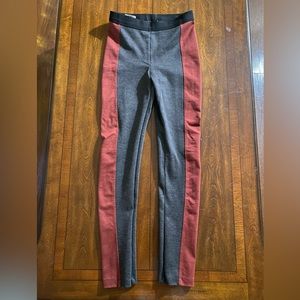 BCBG Max Azria Leggings in Black/Red XS